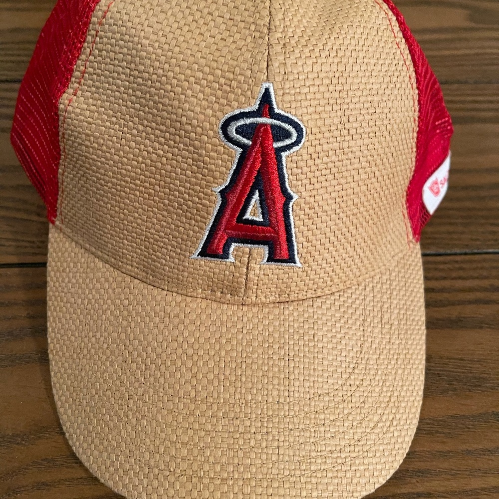 Angel's Hat